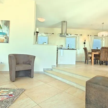 Villa Vista Grande *